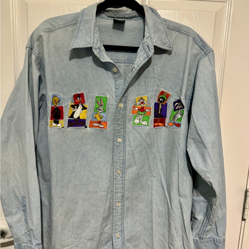 Vintage 1990s Looney Tunes store denim shirt XL